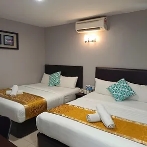 Отель Royale - 10 Min From Klia Klia 2 Airport, Сепанг